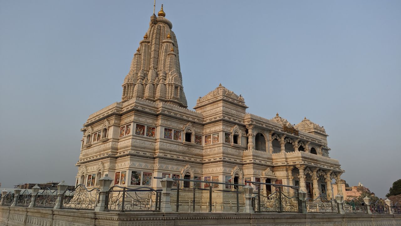 Temple — the Peeth keeping the Vedas alive